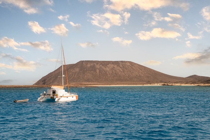 /photos/news/red sea yacht journey_8a8f5__md.jpg